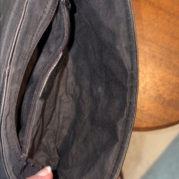 Tommy Hilfiger  shoulder bag  satchel
Pebbled leather  Black  brushed Silvertone - Picture 3 of 16